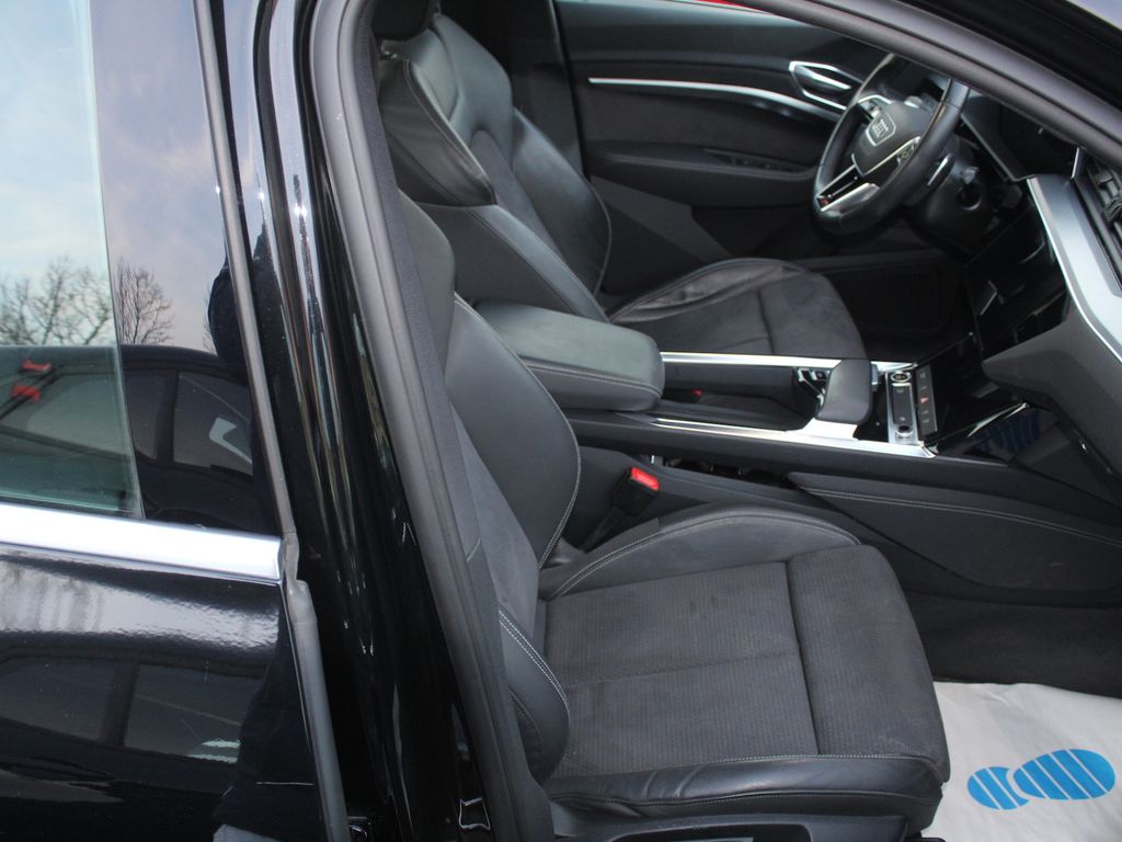 Audi e-tron 2023