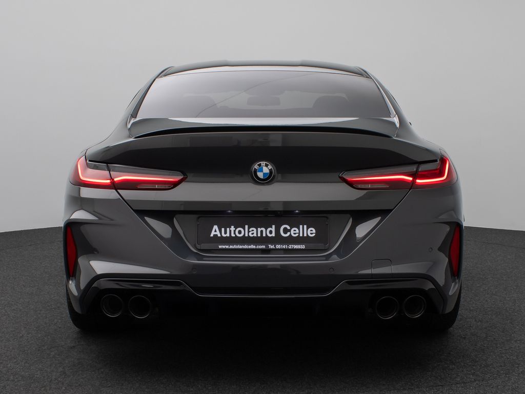 BMW M8 2022