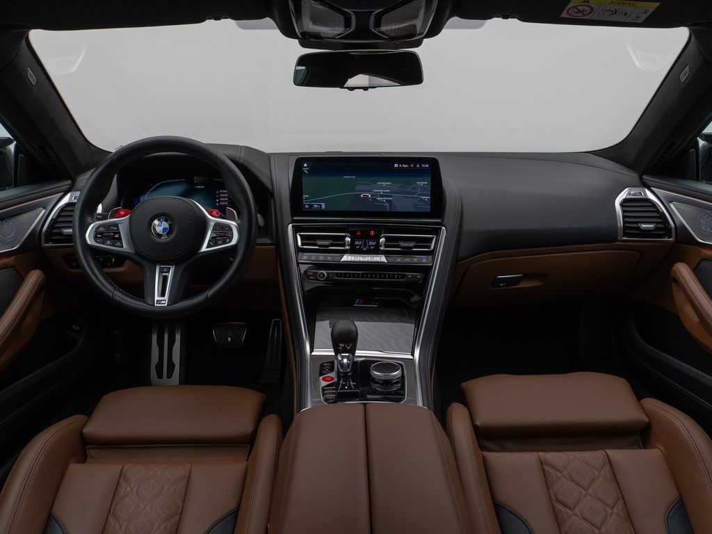 BMW M8 2022