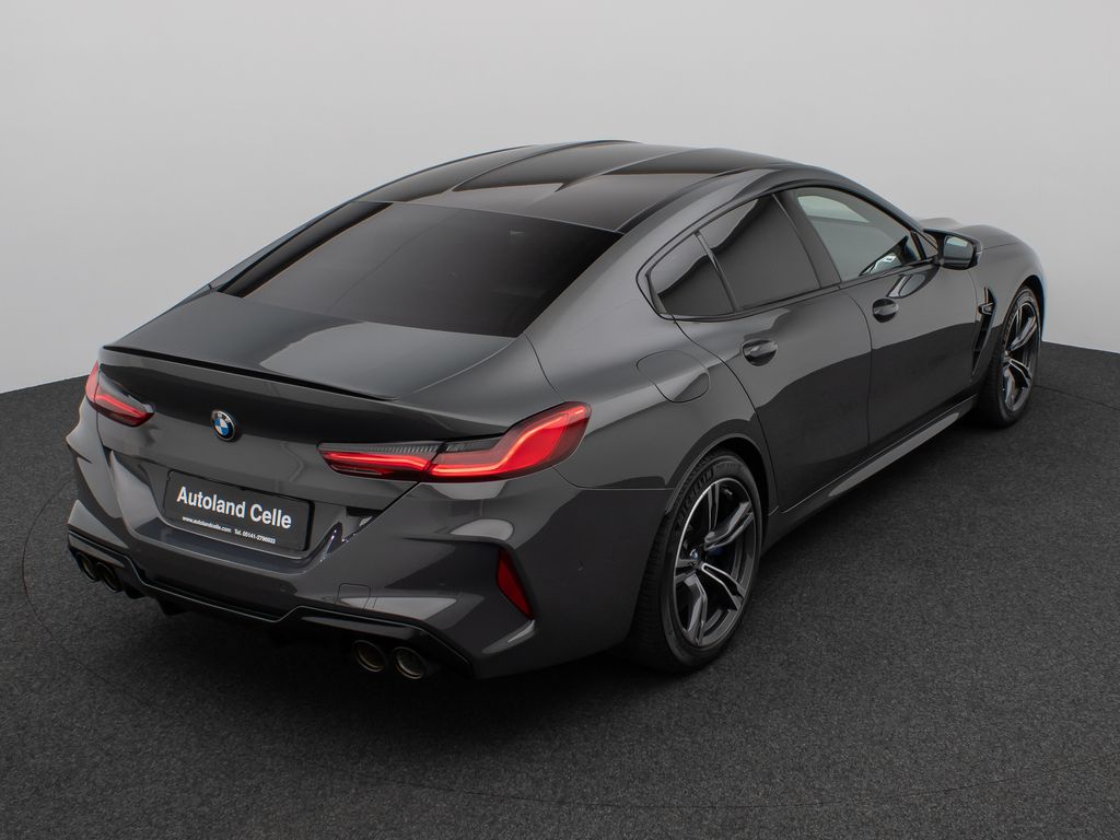 BMW M8 2022