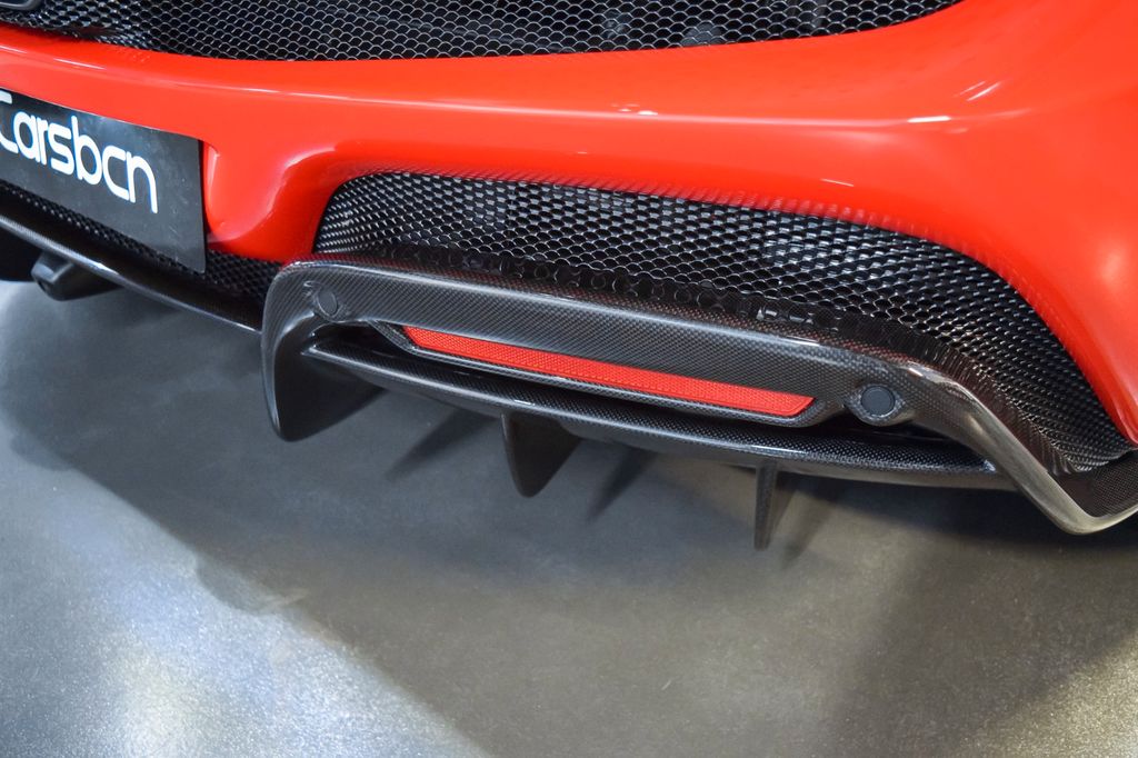 Ferrari 296 GTS 2025