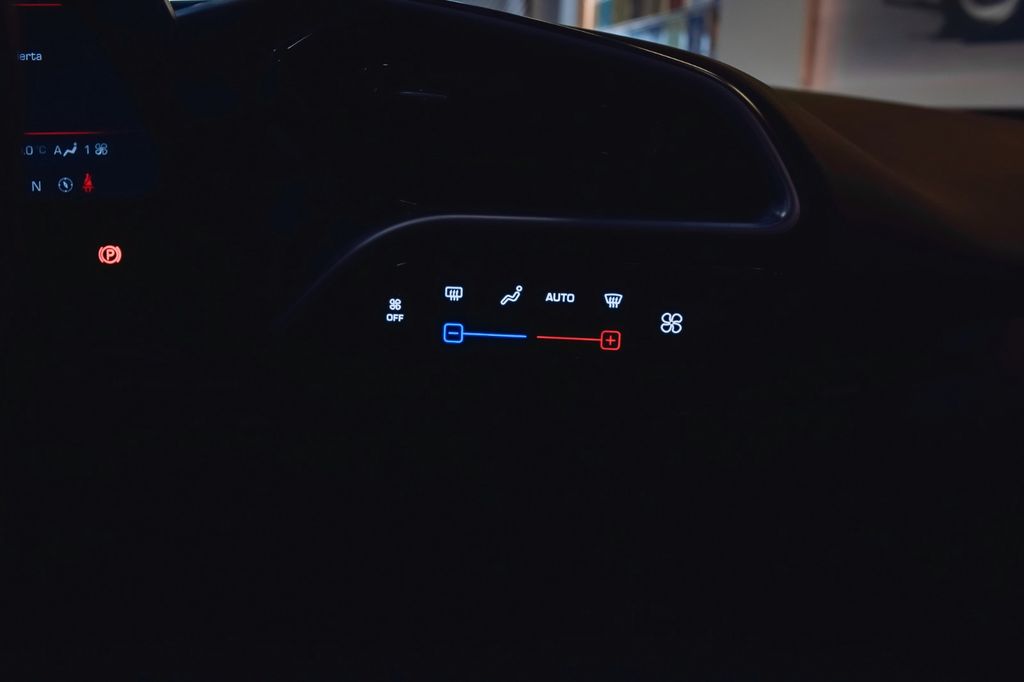 Ferrari 296 GTS 2025