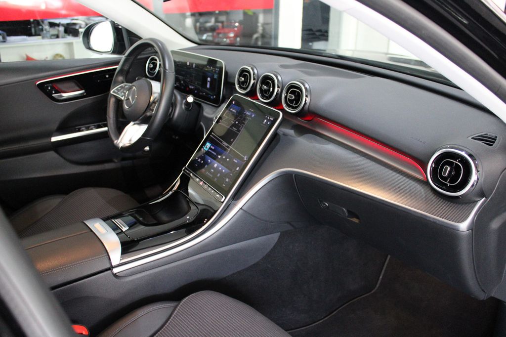 Mercedes-Benz C 200 2024