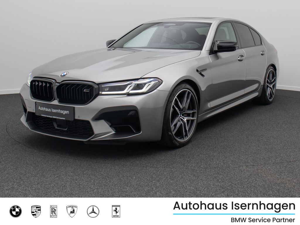 BMW M5 2022