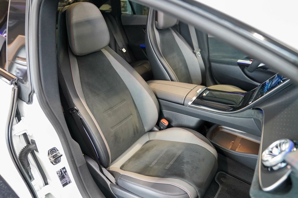 Mercedes-Benz EQE 2024