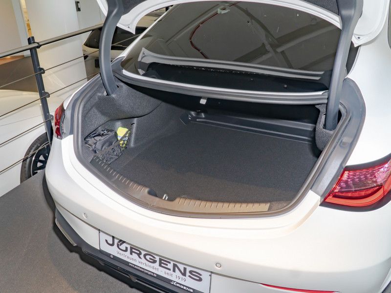 Mercedes-Benz CLE 220 2025