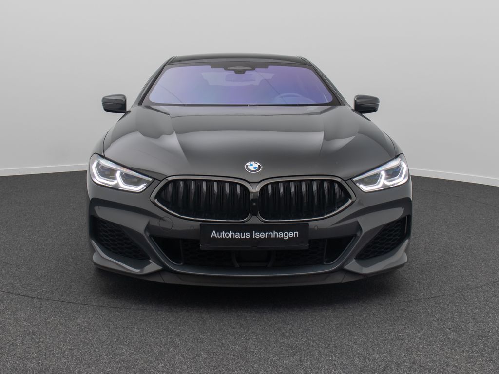 BMW M850 2022