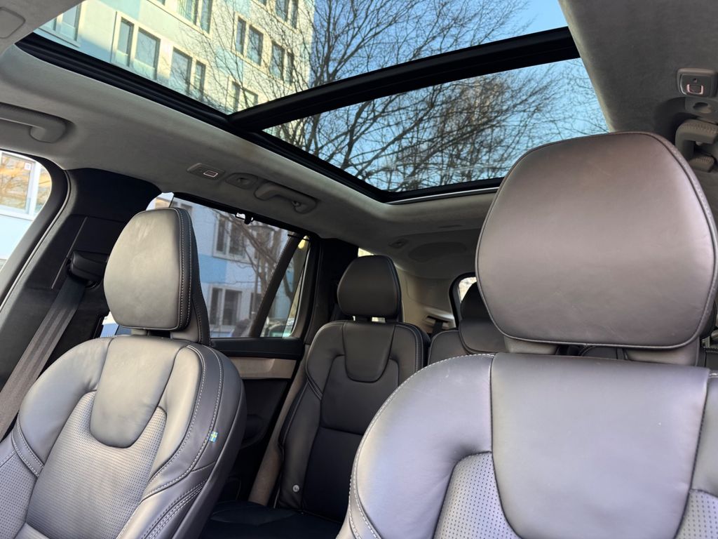 Volvo XC90 2025