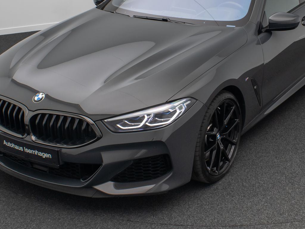 BMW M850 2022