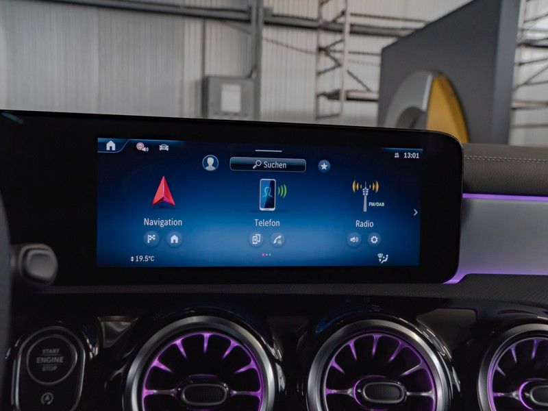 Mercedes-Benz CLA 220 2025