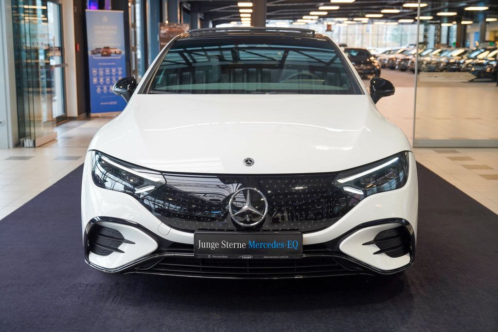 Mercedes-Benz EQE 2024