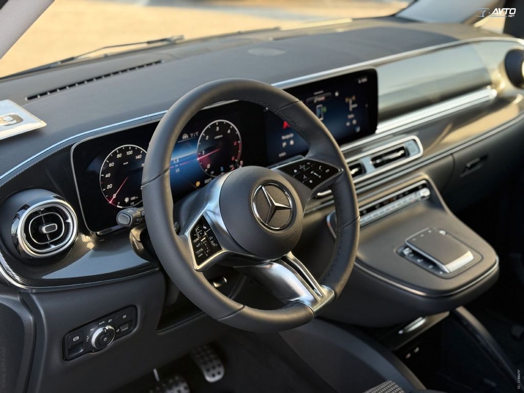 Mercedes-Benz V 250
