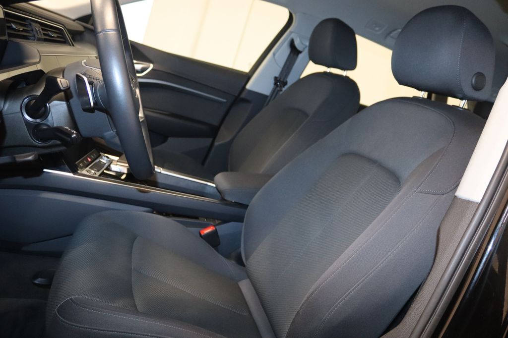 Audi e-tron 2023