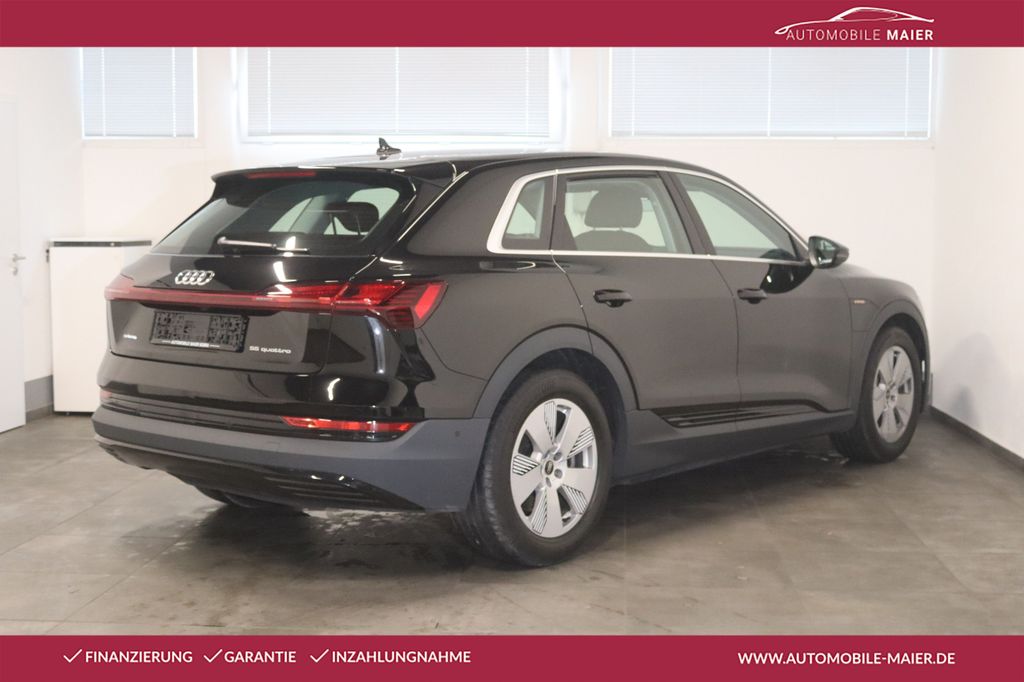 Audi e-tron 2023