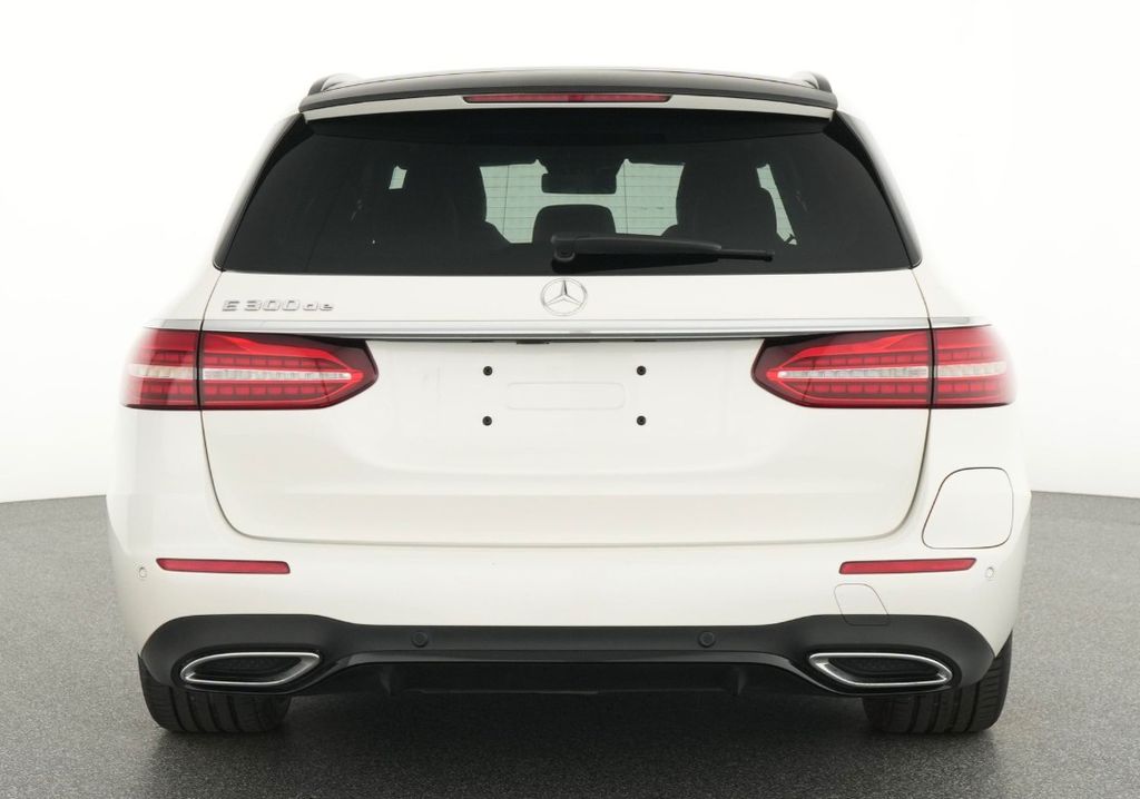 Mercedes-Benz E 300 2021
