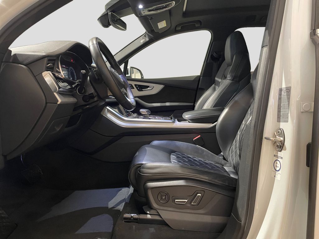 Audi Q7 2021