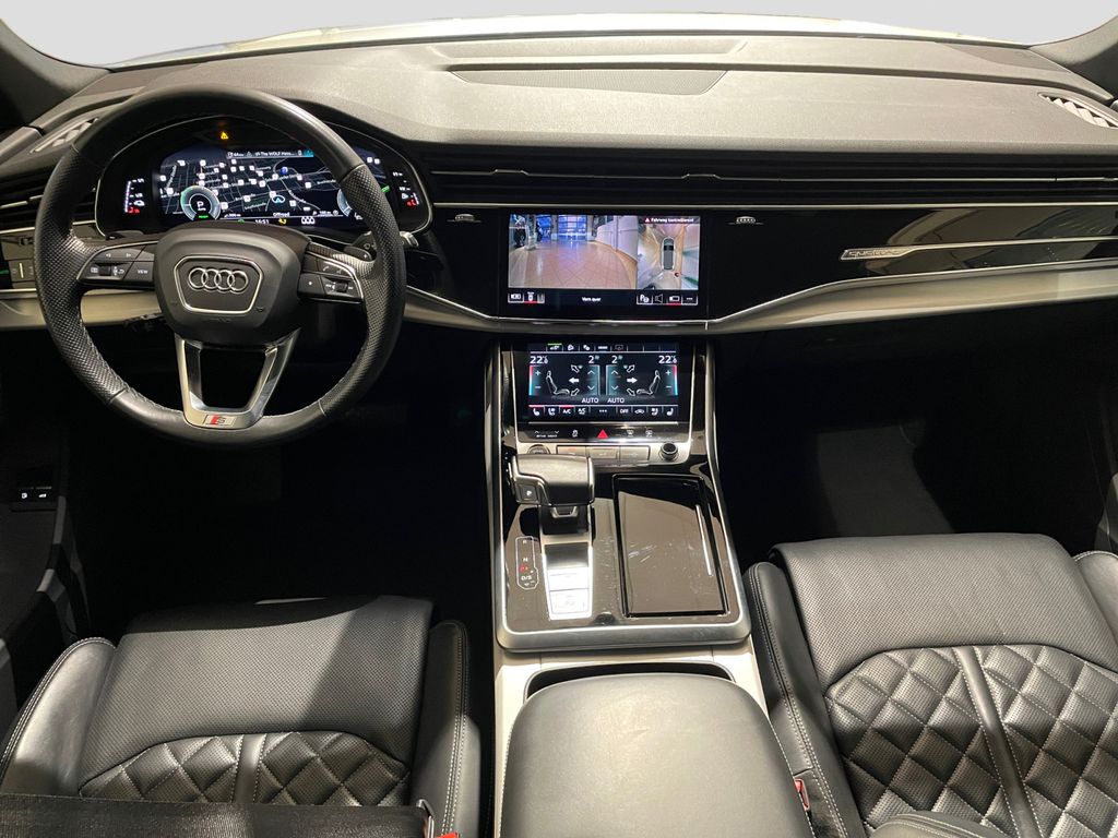 Audi Q7 2021