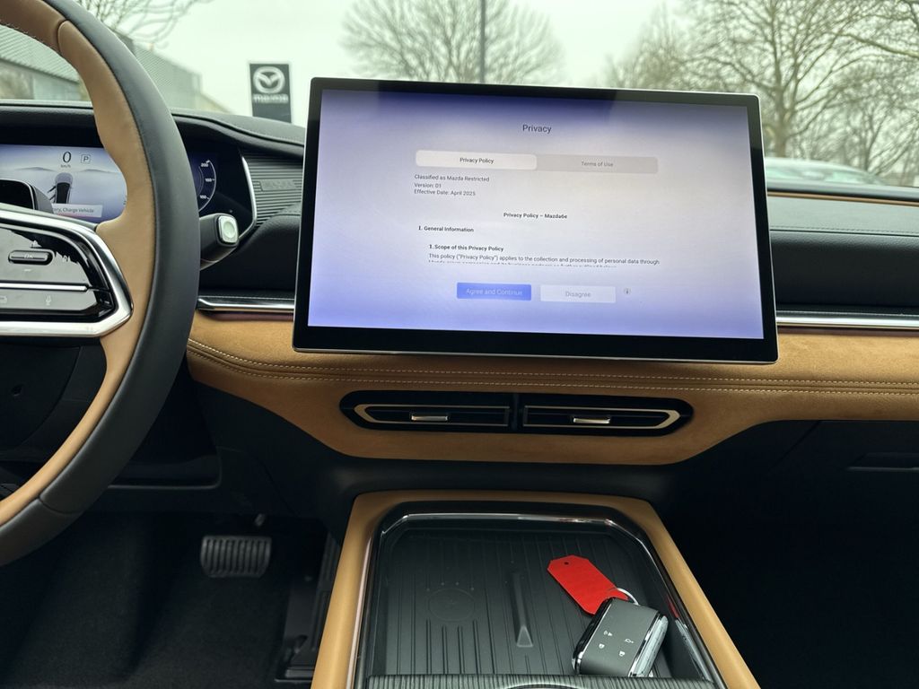 Mazda 6e