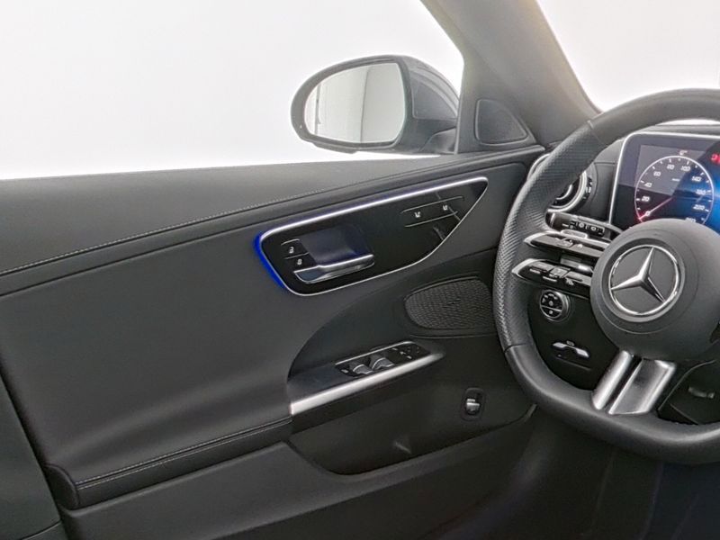 Mercedes-Benz C 300 2024