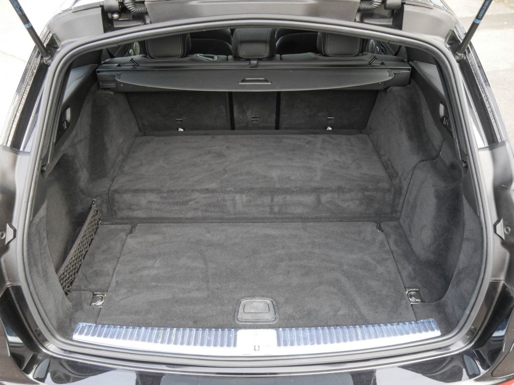 Mercedes-Benz E 300 2022