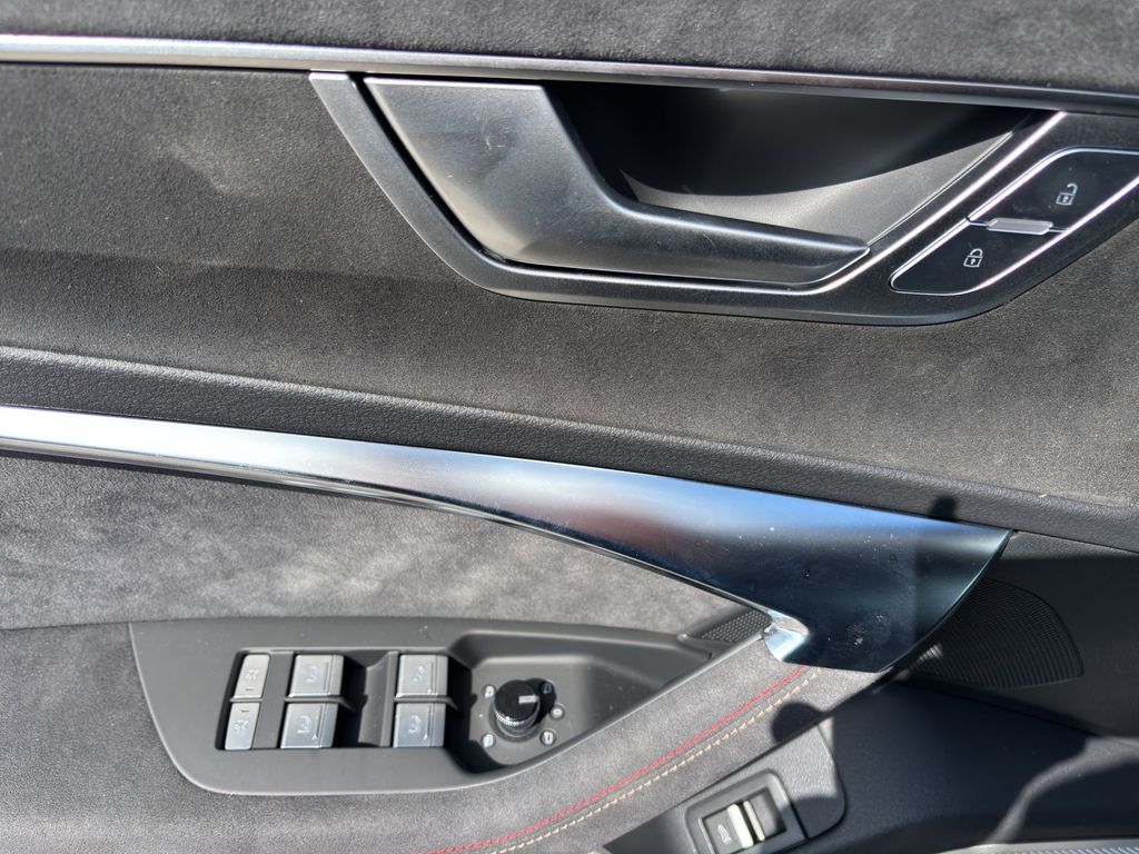 Audi RS6 2025
