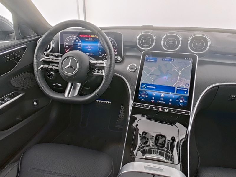 Mercedes-Benz C 300 2024
