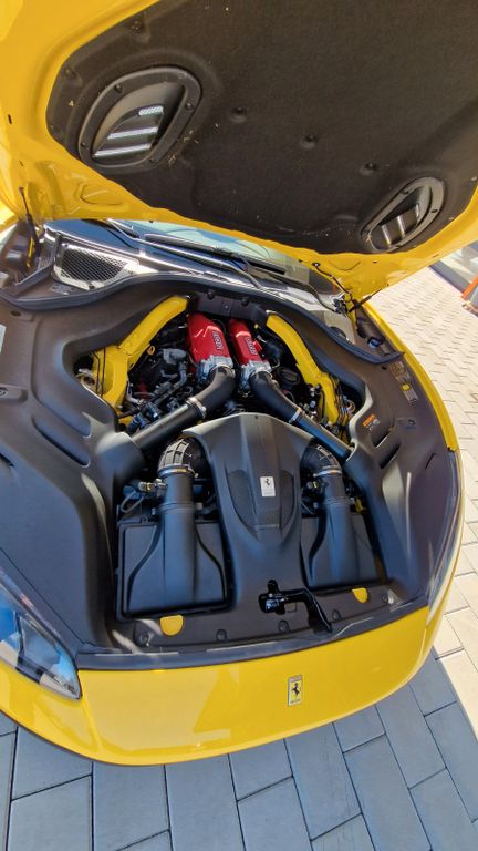 Ferrari Portofino 2020