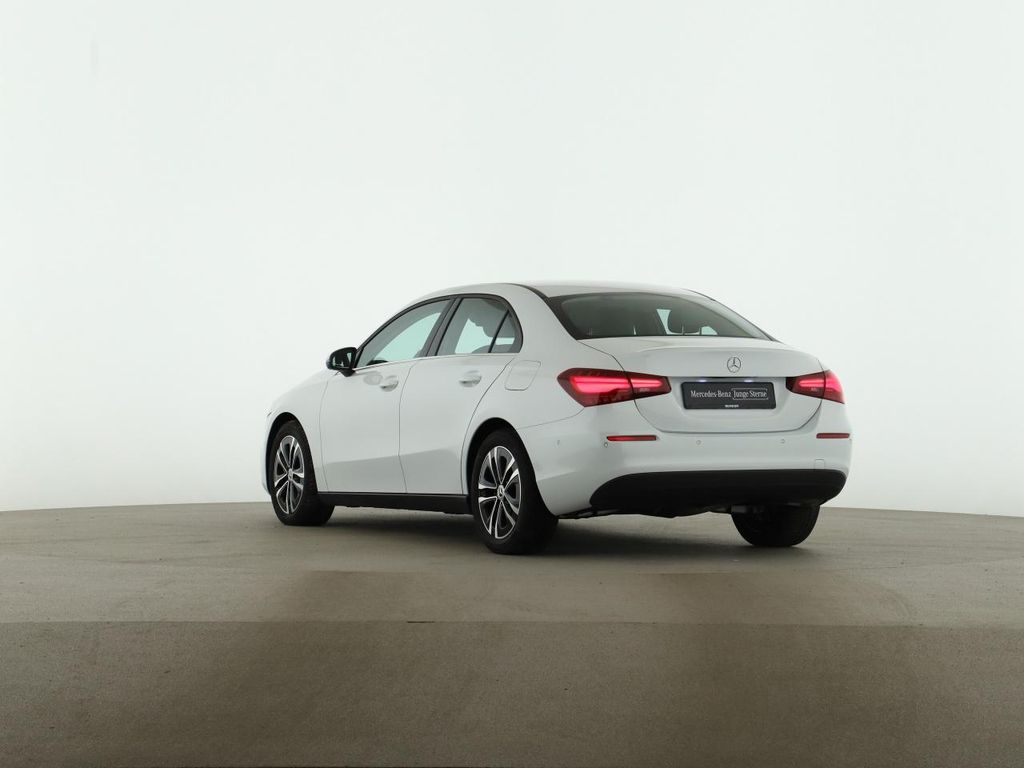 Mercedes-Benz A 220 2023