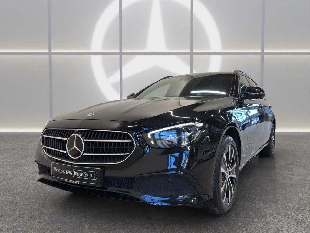 Mercedes-Benz E 300 2022