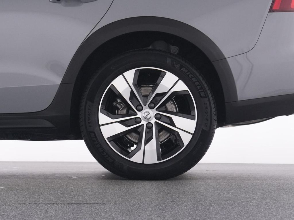 Volvo V60 Cross Country 2023