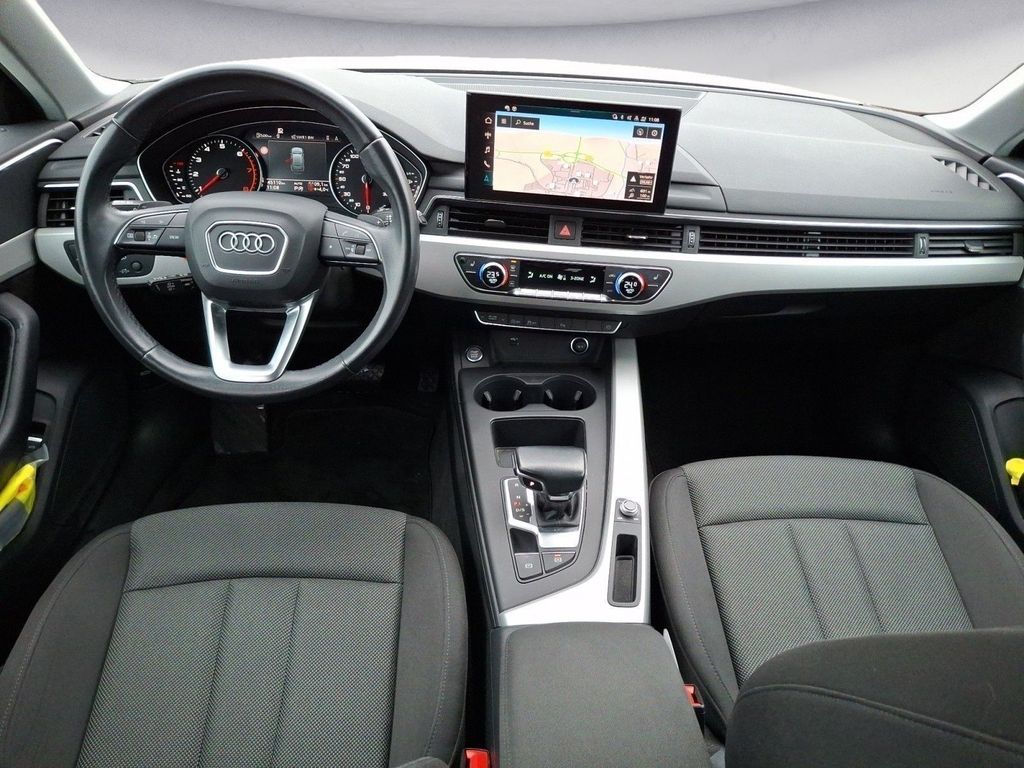 Audi A4 2023