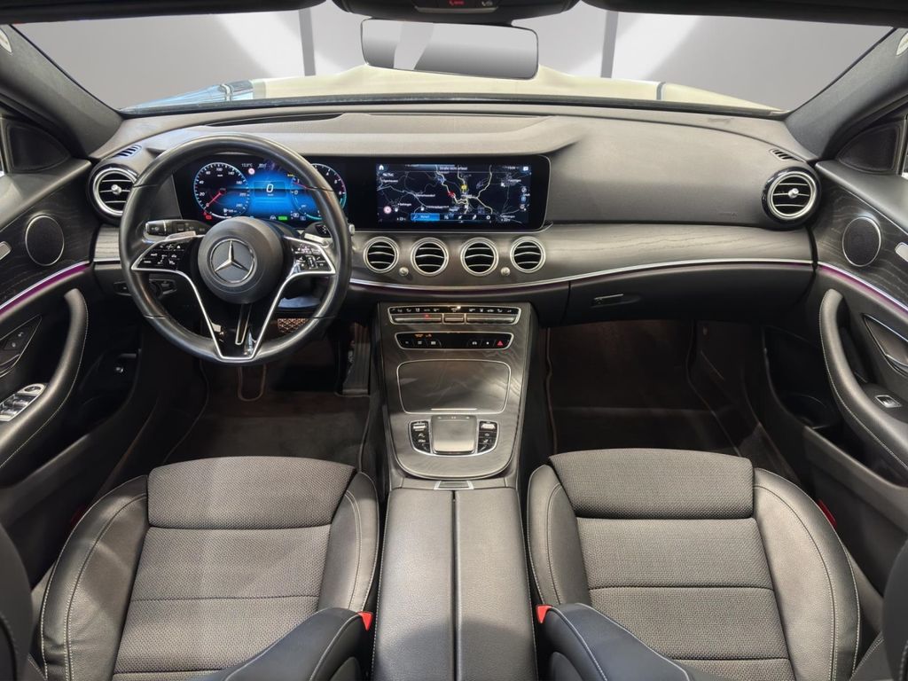 Mercedes-Benz E 300 2022