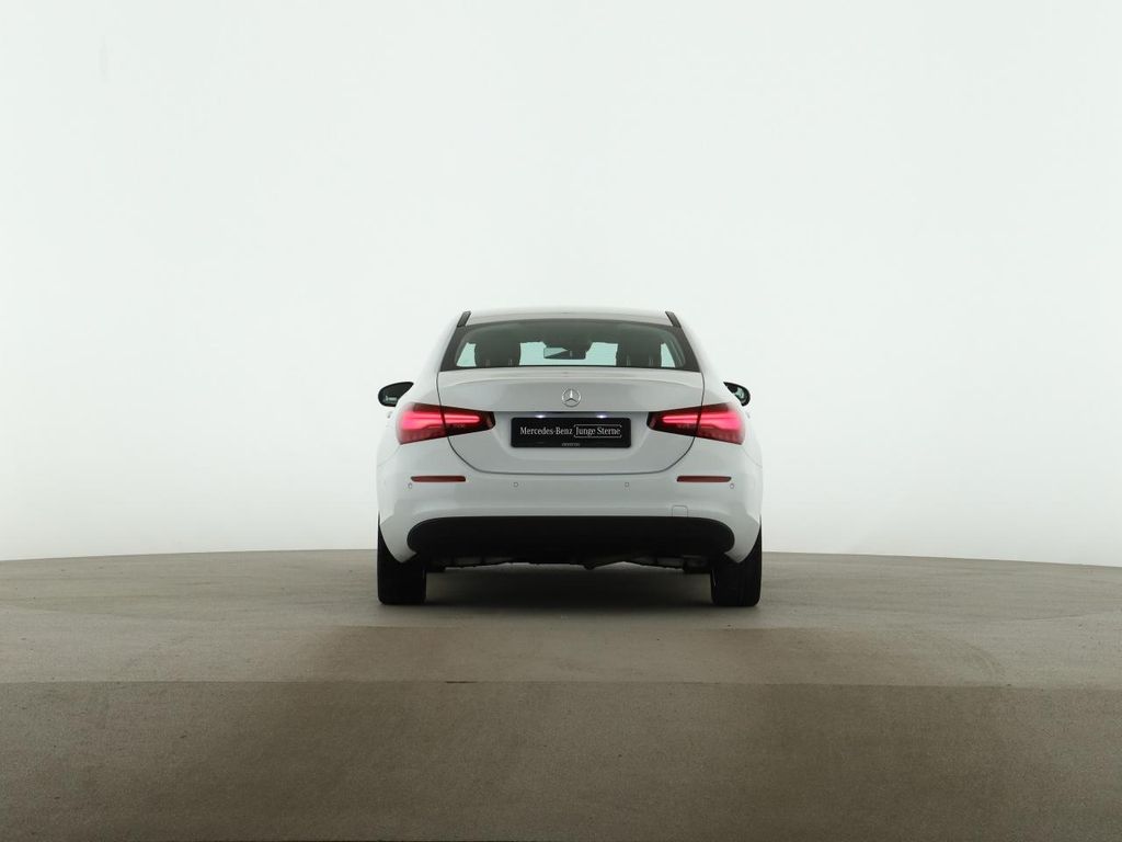 Mercedes-Benz A 220 2023