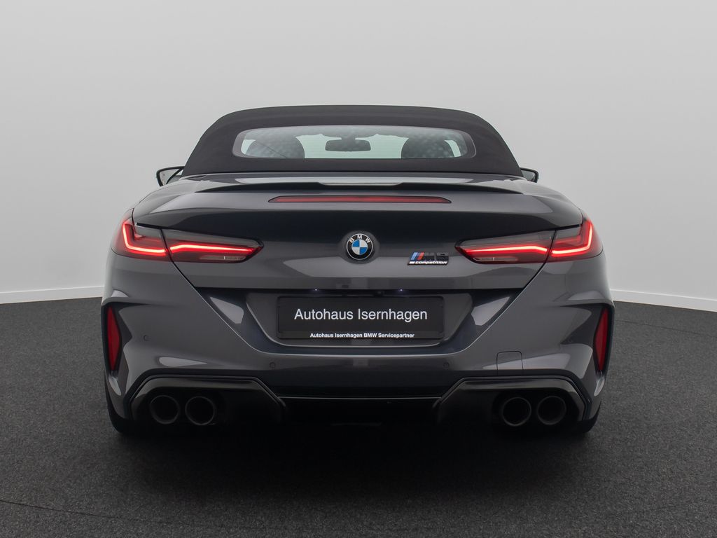 BMW M8 2022