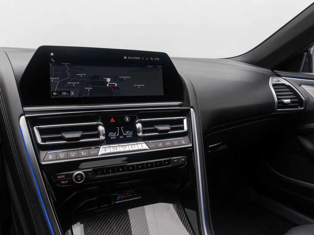 BMW M8 2022