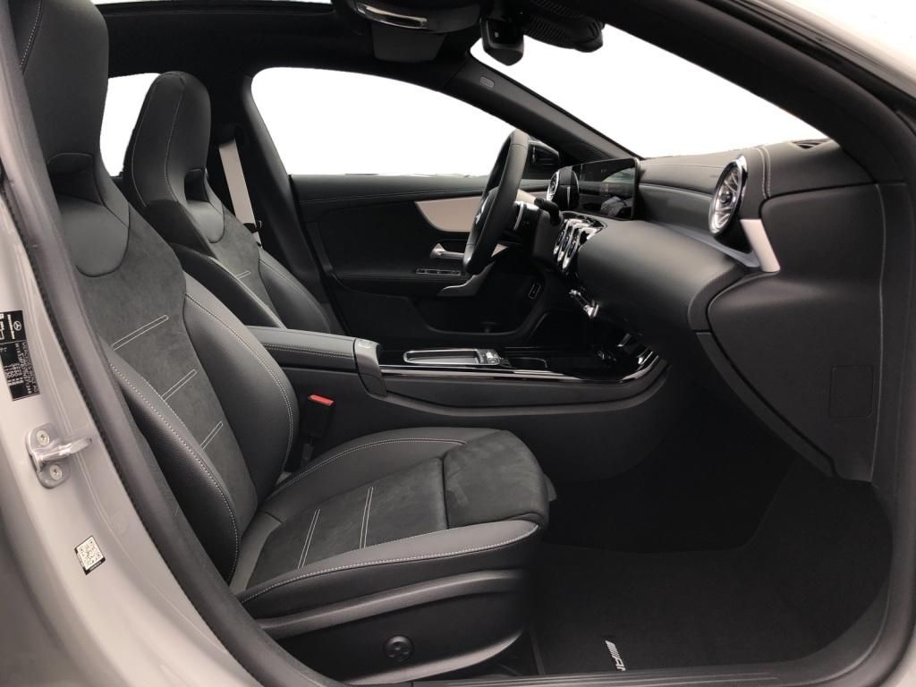 Mercedes-Benz CLA 250 2025