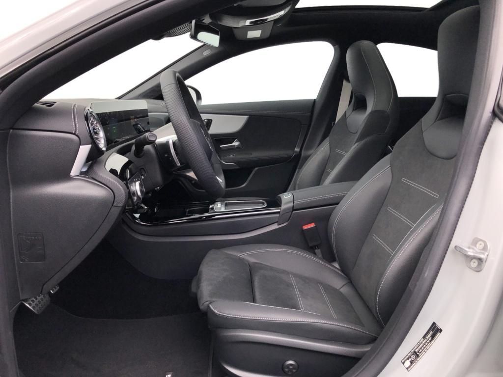 Mercedes-Benz CLA 250 2025
