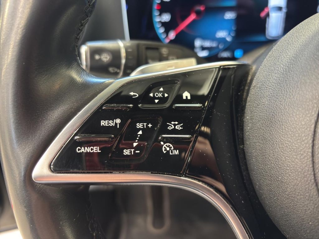 Mercedes-Benz E 300 2022