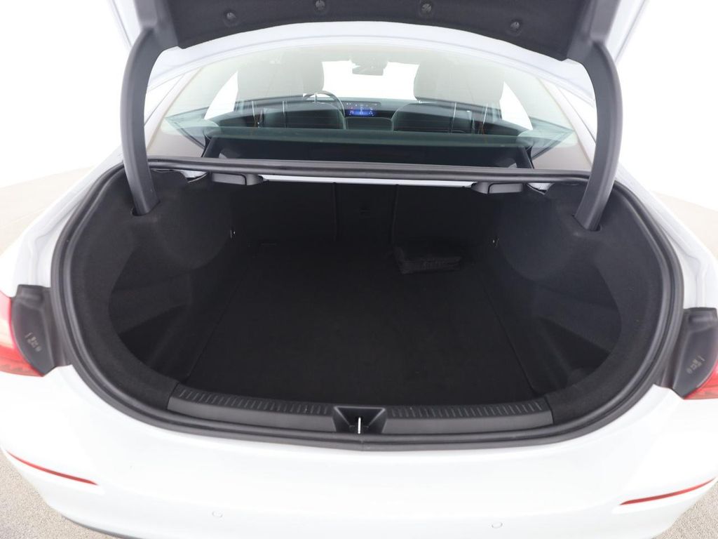 Mercedes-Benz A 220 2023