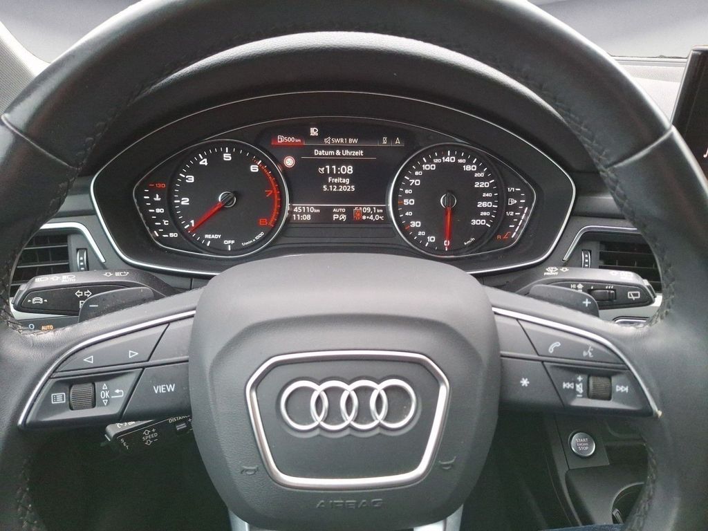 Audi A4 2023