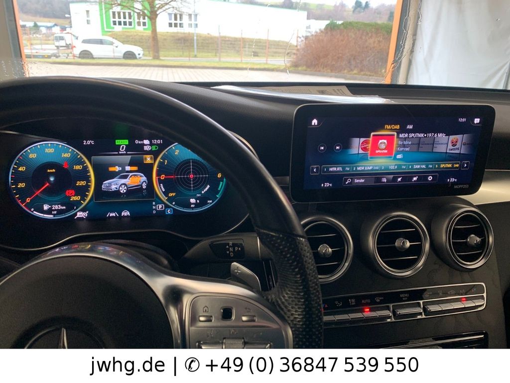 Mercedes-Benz GLC 300 2021