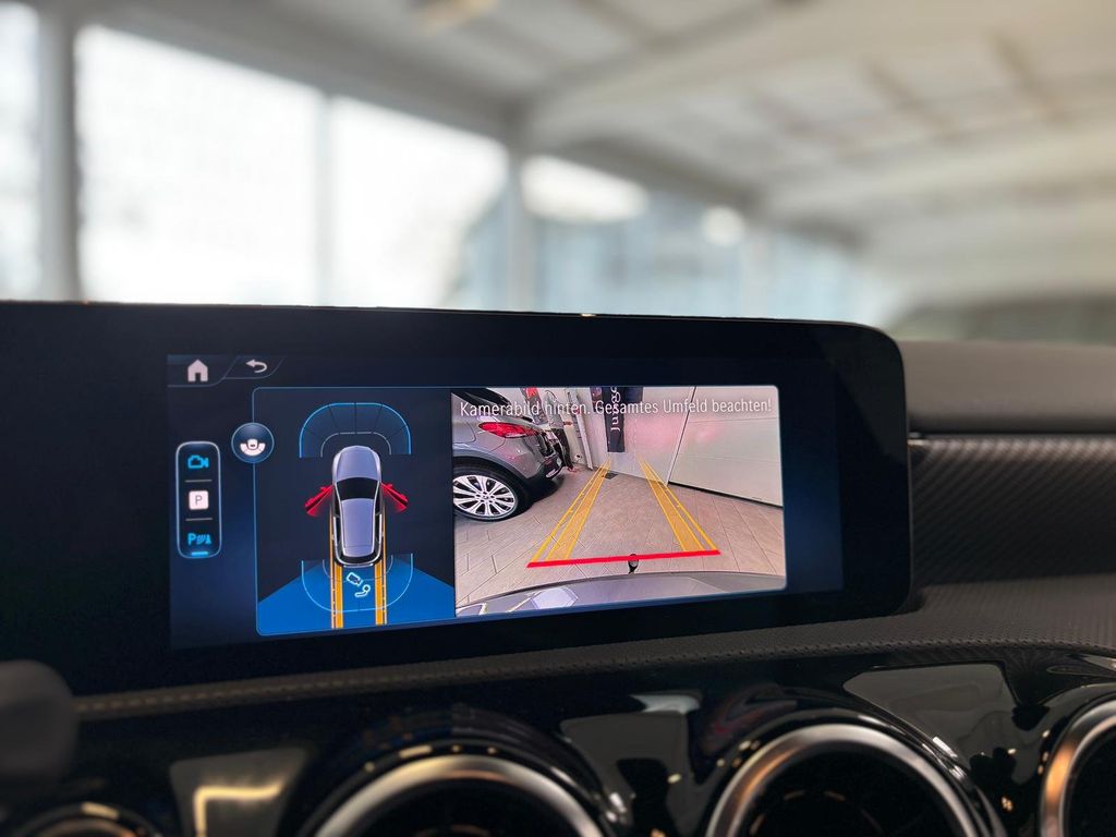 Mercedes-Benz A 250 2025