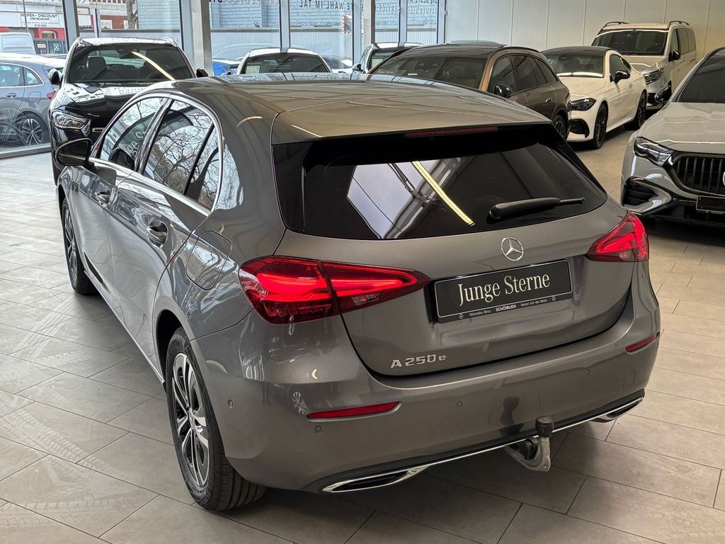 Mercedes-Benz A 250 2025