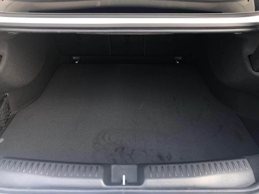 Mercedes-Benz CLA 250 2025