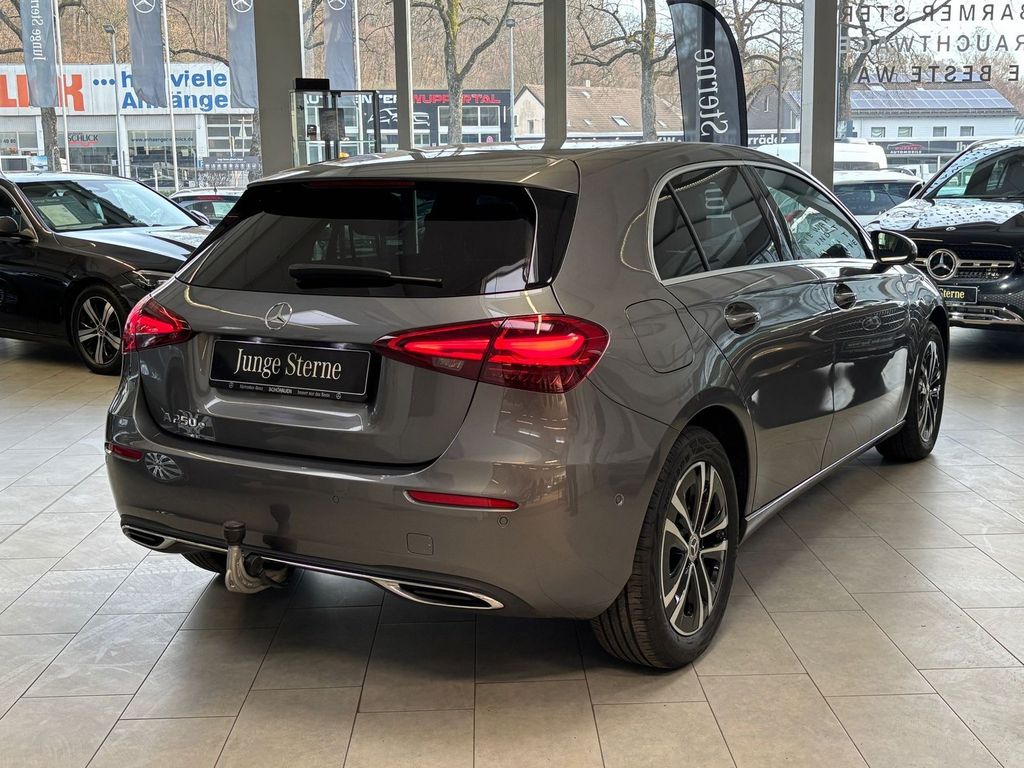 Mercedes-Benz A 250 2025