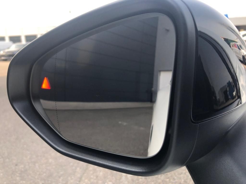 Mercedes-Benz CLA 250 2025