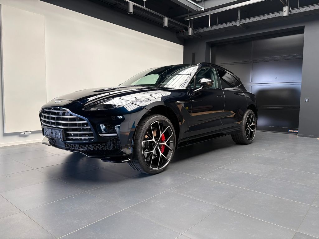 Aston Martin DBX