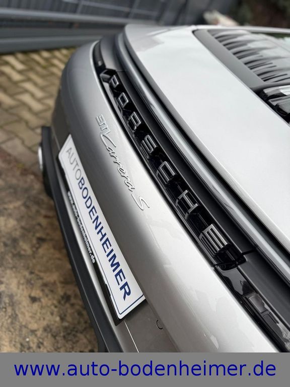 Porsche 992 2025