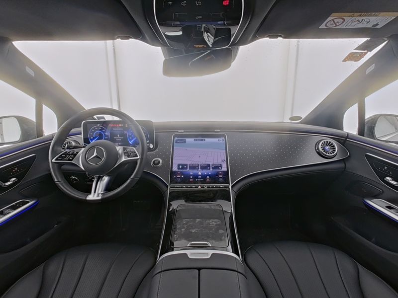 Mercedes-Benz EQE 2024