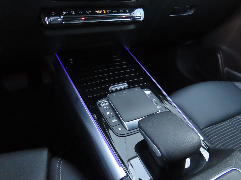 Mercedes-Benz EQA 2022